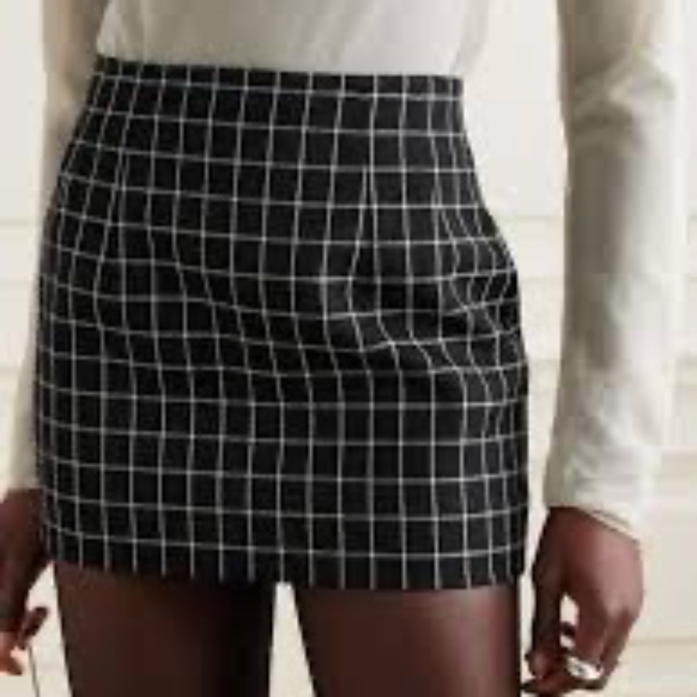 Hollister Ultra High-Rise Plaid Mini Skirt Black Size S